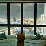 Cl24A 5-6Pax Klcc Sky Pool Condo