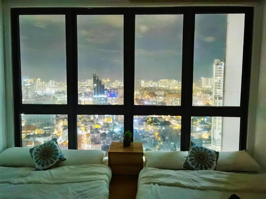 Cl24a 5-6pax Klcc Sky Pool * Kuala Lumpur